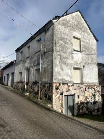 Casa-chalet en Venta en Noceda del Bierzo