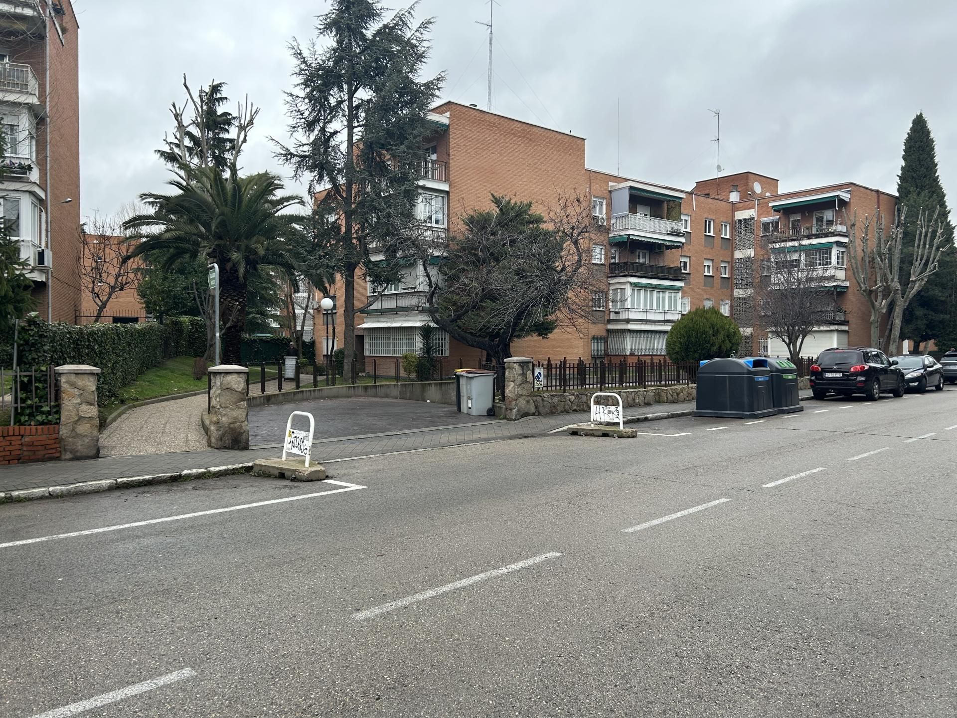 Exterior view of Garage to rent in  Madrid Capital