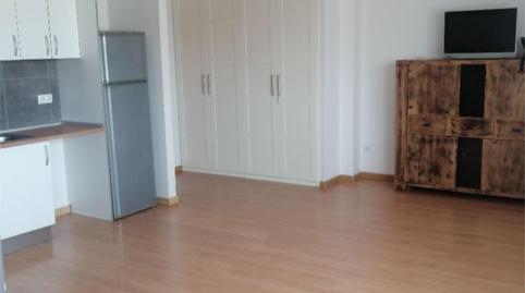 Foto 4 de Estudi de lloguer a Calle Torrelaguna, 89, Fuente El Saz de Jarama, Madrid