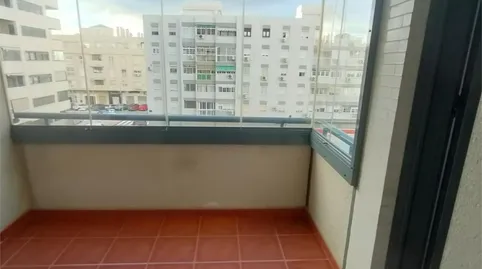 Foto 3 de Piso de alquiler en Camino de la Térmica, 30, Puerta Blanca, Málaga Capital