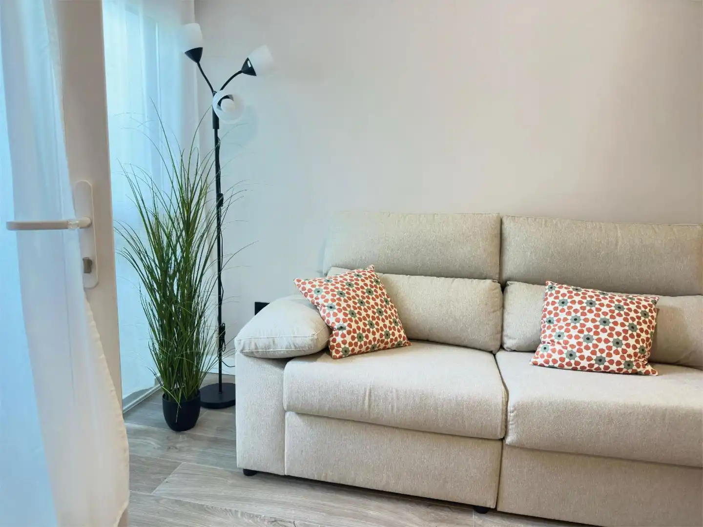 Living room of Lofts for rent in  Pamplona / Iruña  with Air Conditioner, Heating and Terrace