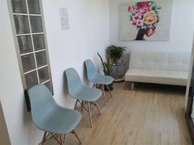Local comercial en Alquiler en Pòrtol