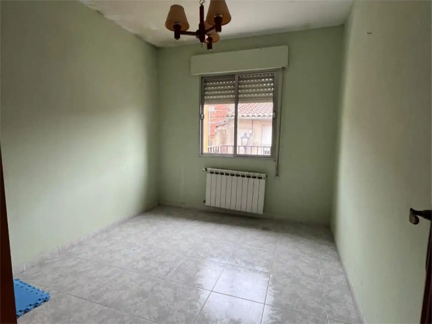 Schlafzimmer von Wohnung zum Verkauf in Villasbuenas de Gata mit Klimaanlage, Heizung und Privatgarten