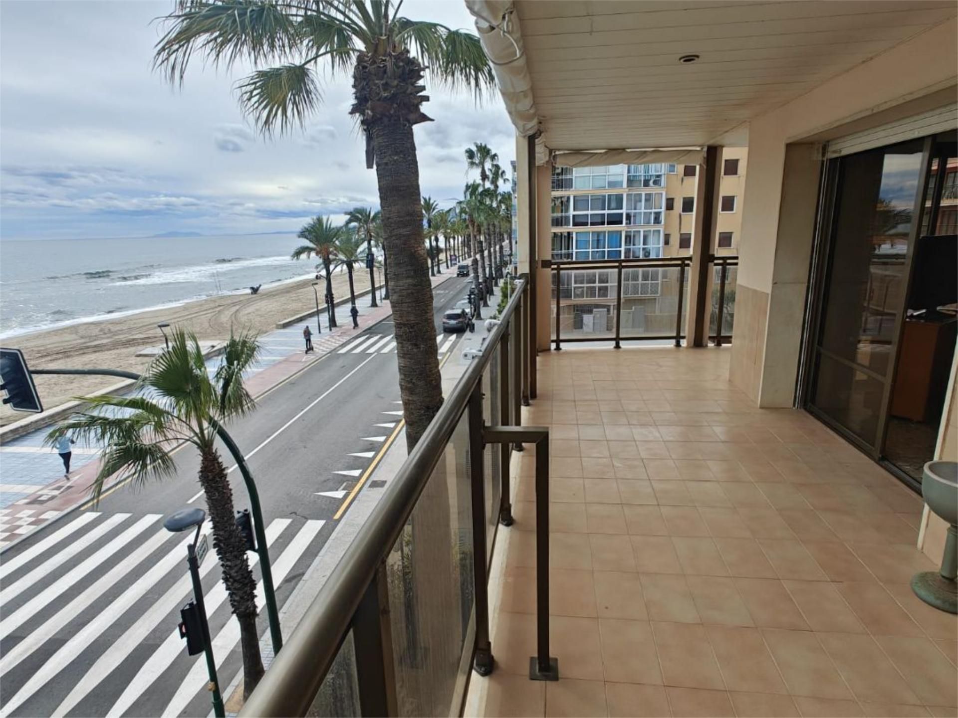 Flat to rent in Passeig de Miramar, 44, Platja de Ponent Exterior view of Flat to rent in Salou with Terrace, Storage room and Furnished