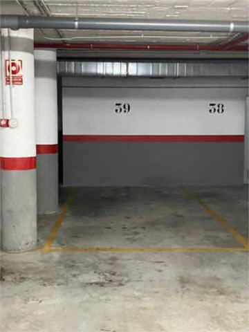 Garaje en Alquiler en Puerto Marina