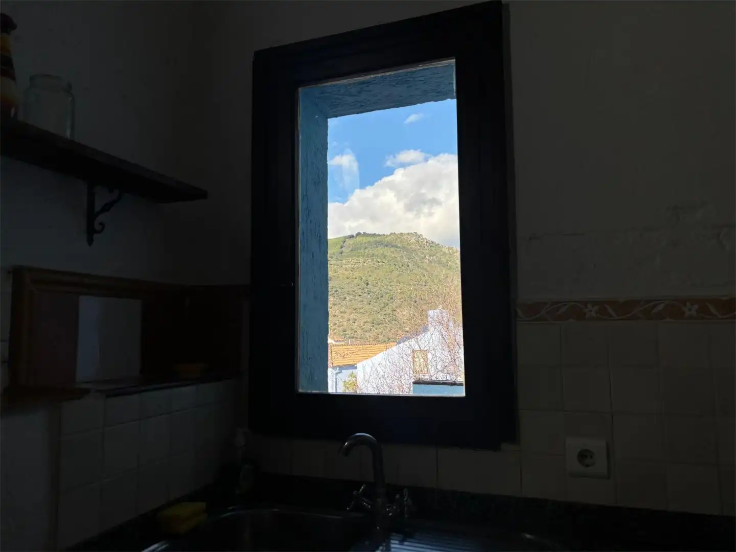 Finca rústica en venta en Avenida Havaral, 47, Júzcar Cocina de Finca rústica en venta en Júzcar con Aire acondicionado, Calefacción y Terraza