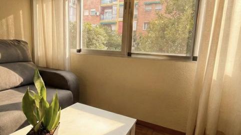 Foto 2 de Pis en venda a Calle Pico de Los Artilleros, 110, Vinateros,  Madrid Capital