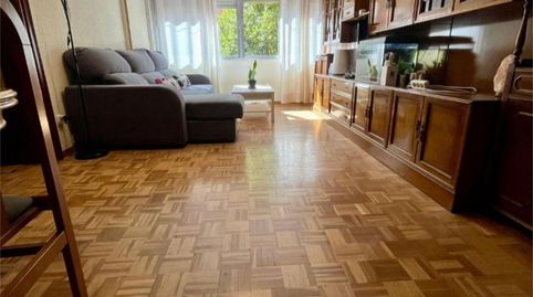 Photo 3 of Flat for sale in Calle Pico de Los Artilleros, 110, Vinateros, Madrid Capital