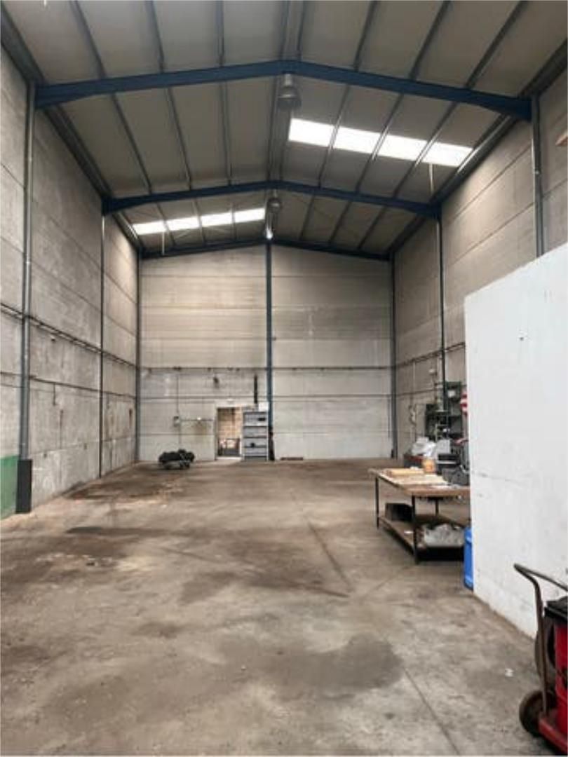 Industrial buildings to rent in Noblejas