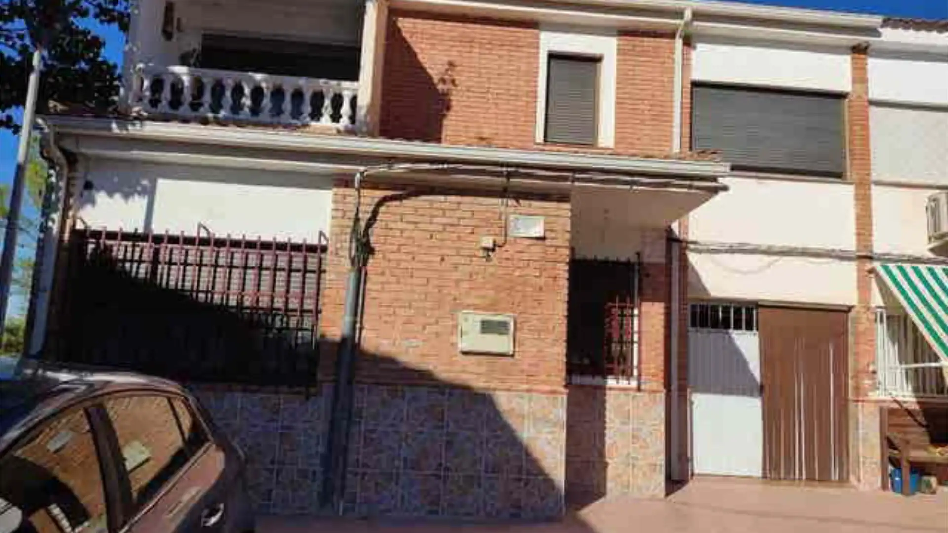 Vista exterior de Casa o chalet en venta en Cúllar con Terraza