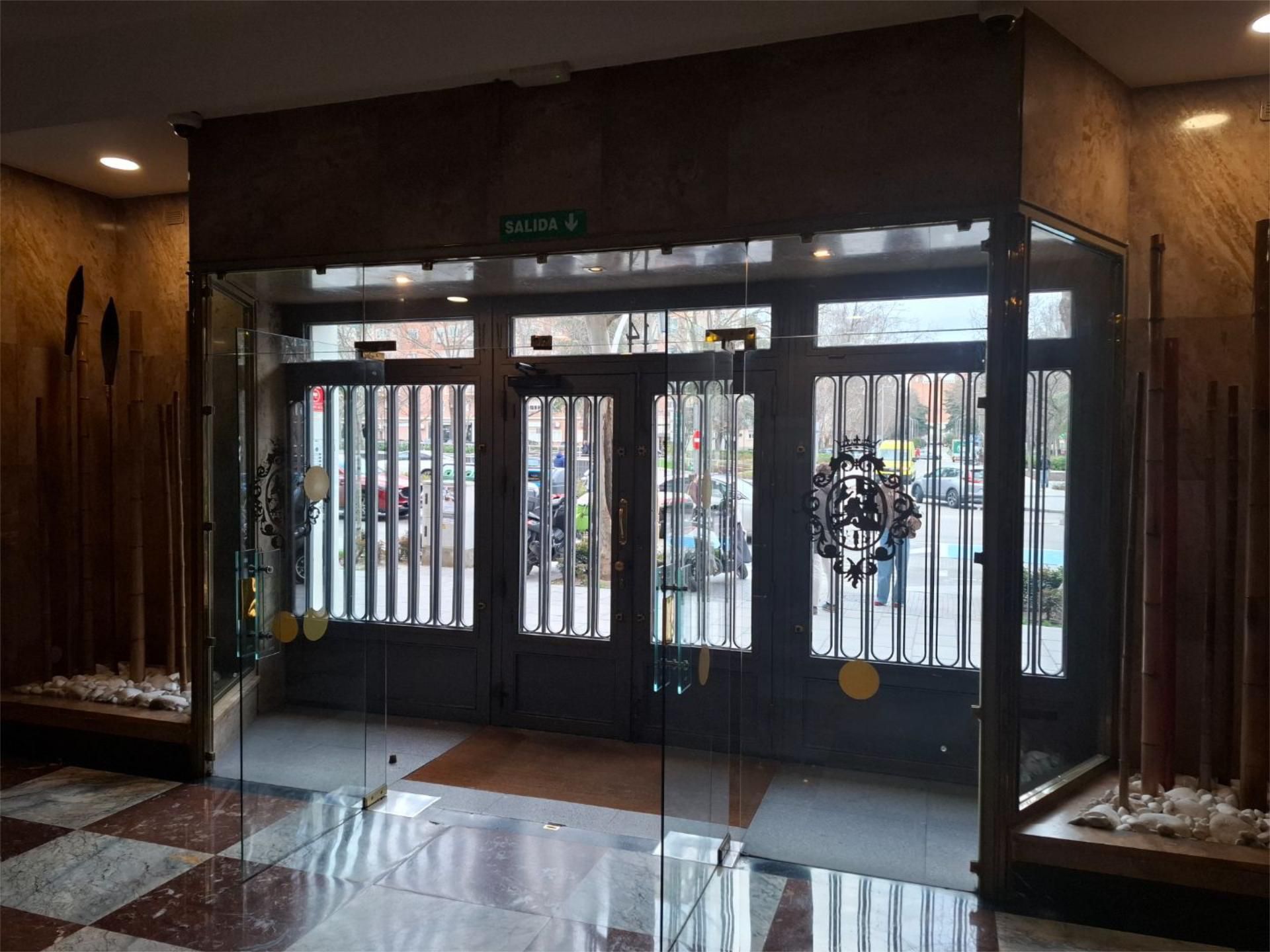 Flat to rent in Avenida del General Perón, 22, Cuatro Caminos - Azca Flat to rent in Madrid Capital with Air Conditioner, Heating and Parquet flooring