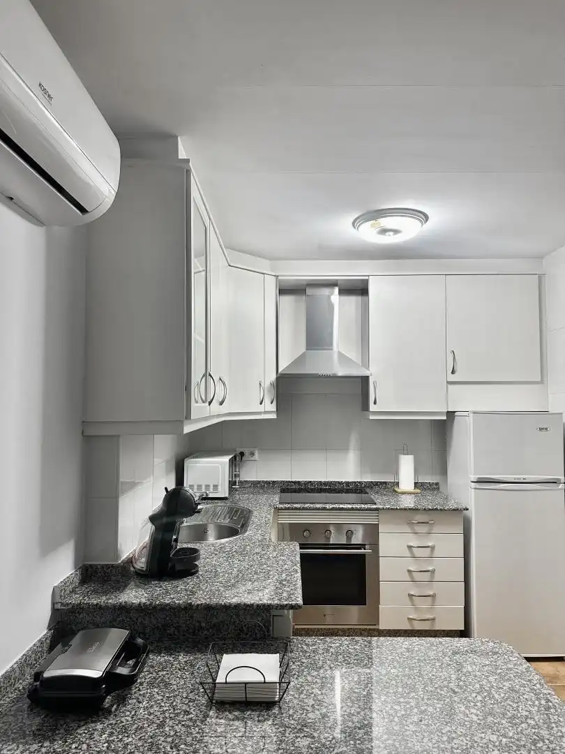 Kitchen of Flat for rent in Monforte de Lemos  with Air Conditioner, Heating and Parquet flooring