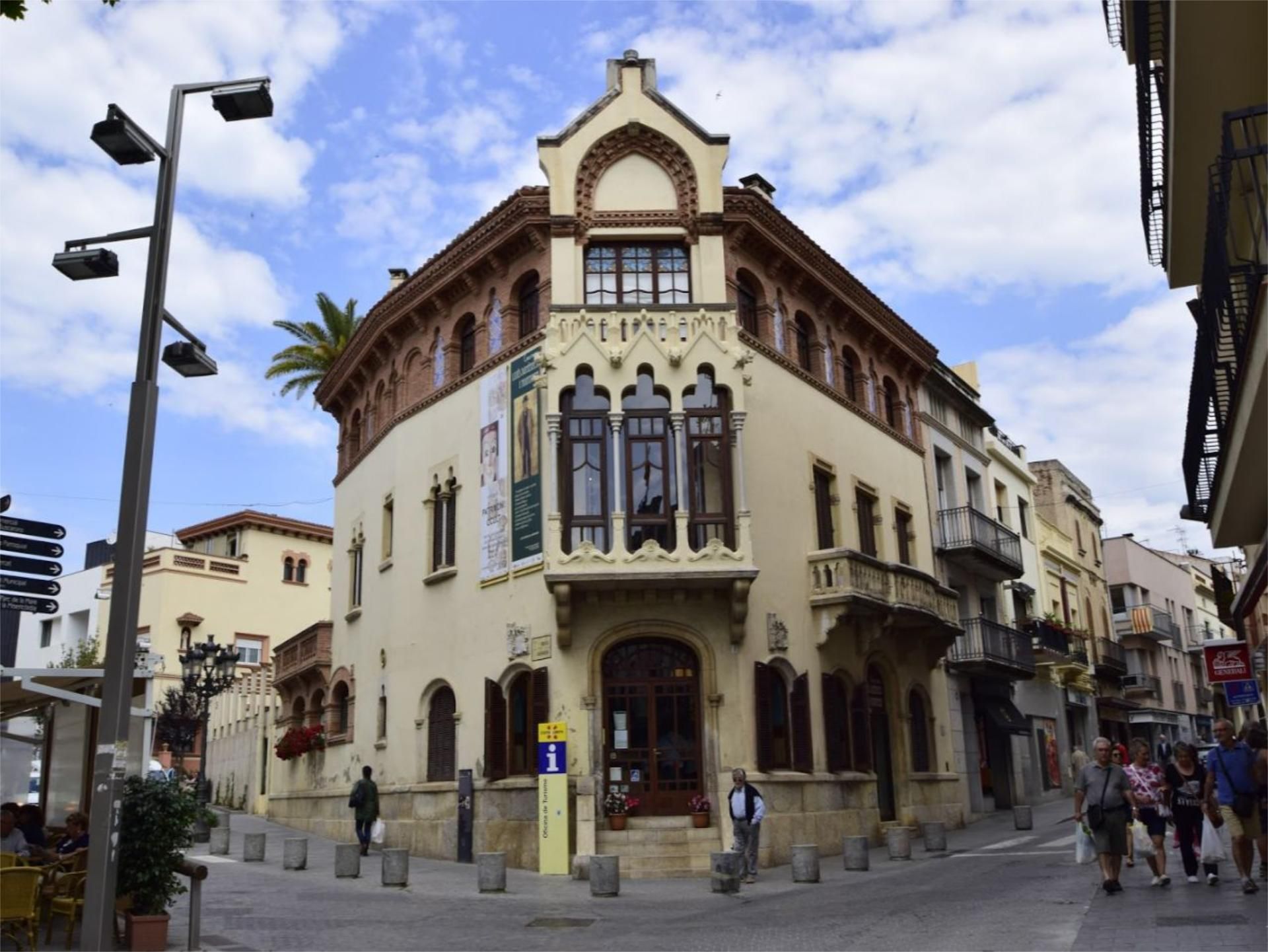 Exterior view of Flat for sale in Canet de Mar  with Air Conditioner and Terrace