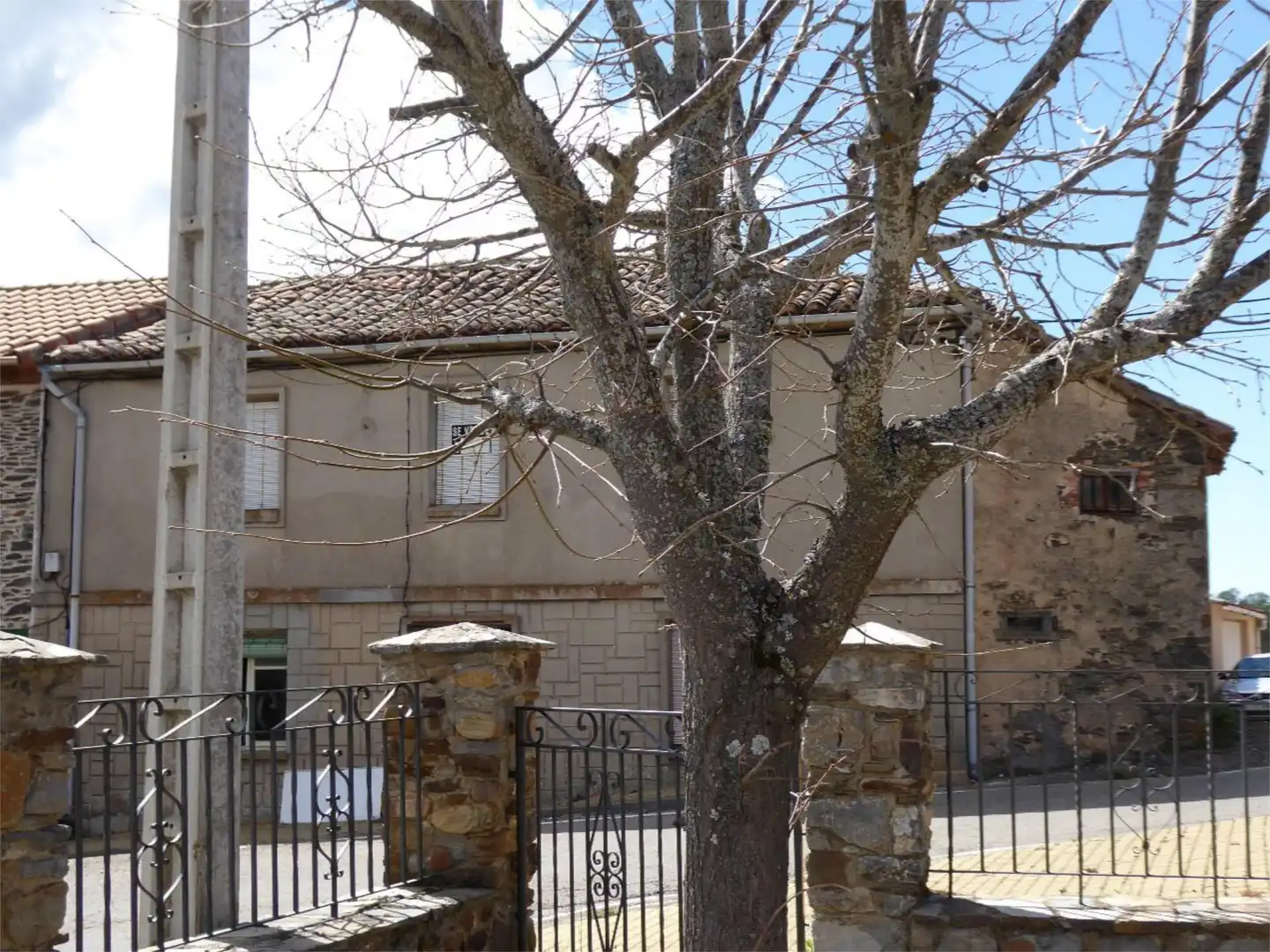 Casa adosada en venda a Calle Principal, 7, Soto y Amío Vista exterior de Casa adosada en venda en Soto y Amío