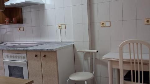 Foto 5 de Piso de alquiler en Calle del Clavel, 34, Huerta Fava - Santiago, La Línea de la Concepción