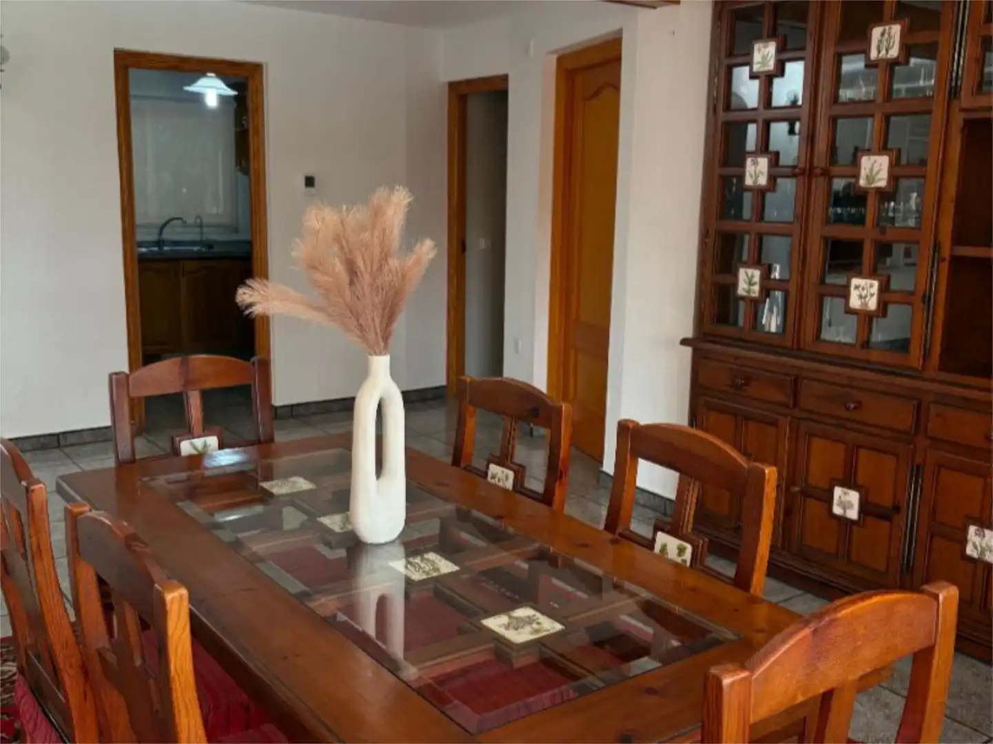 Houses for sale in Carrer de Sorita, 4, Pueblo Español - Coveta Fumá Dining room of Houses for sale in El Campello with Air Conditioner, Heating and Private garden