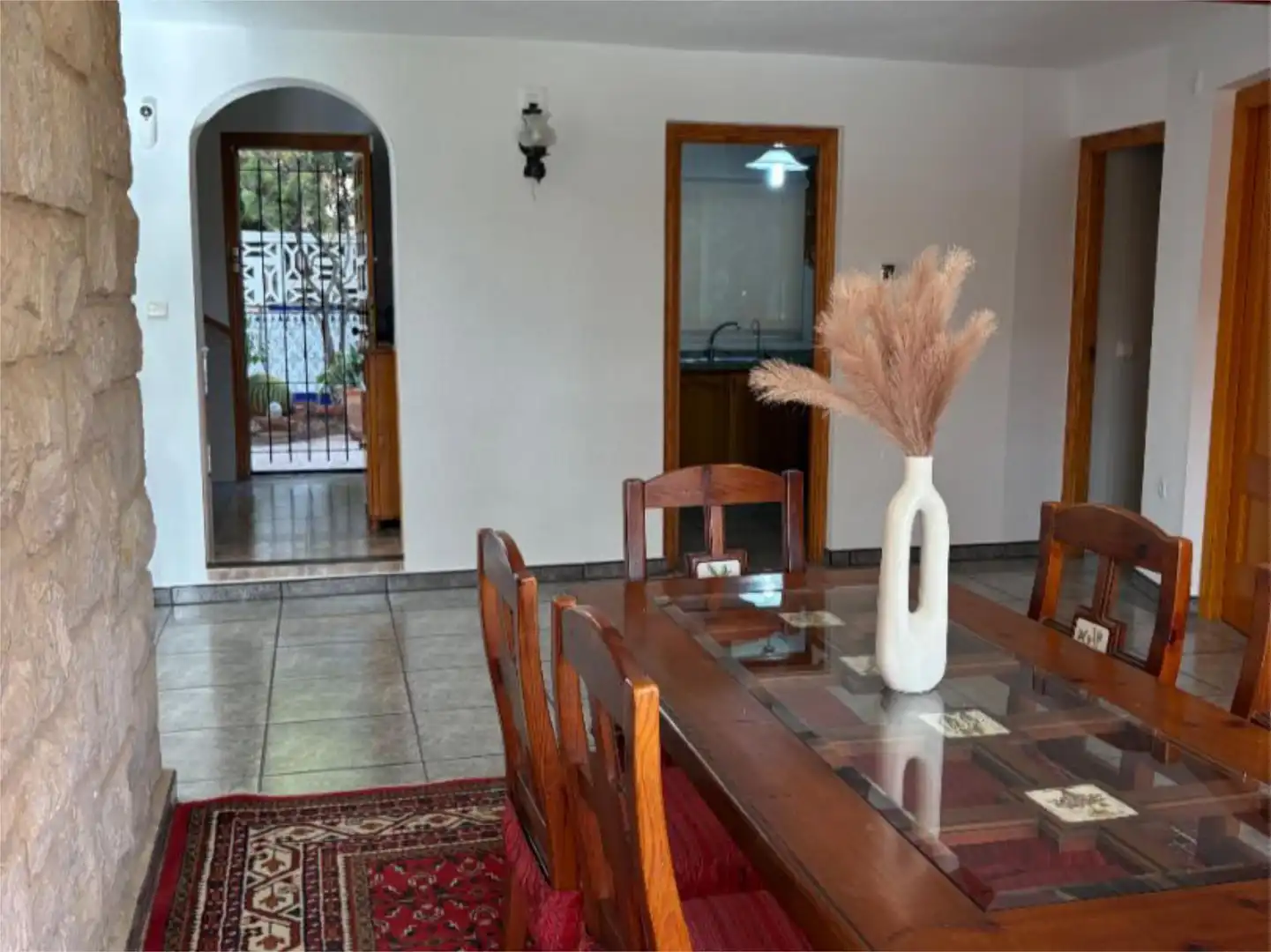 Houses for sale in Carrer de Sorita, 4, Pueblo Español - Coveta Fumá Dining room of Houses for sale in El Campello with Air Conditioner, Heating and Private garden