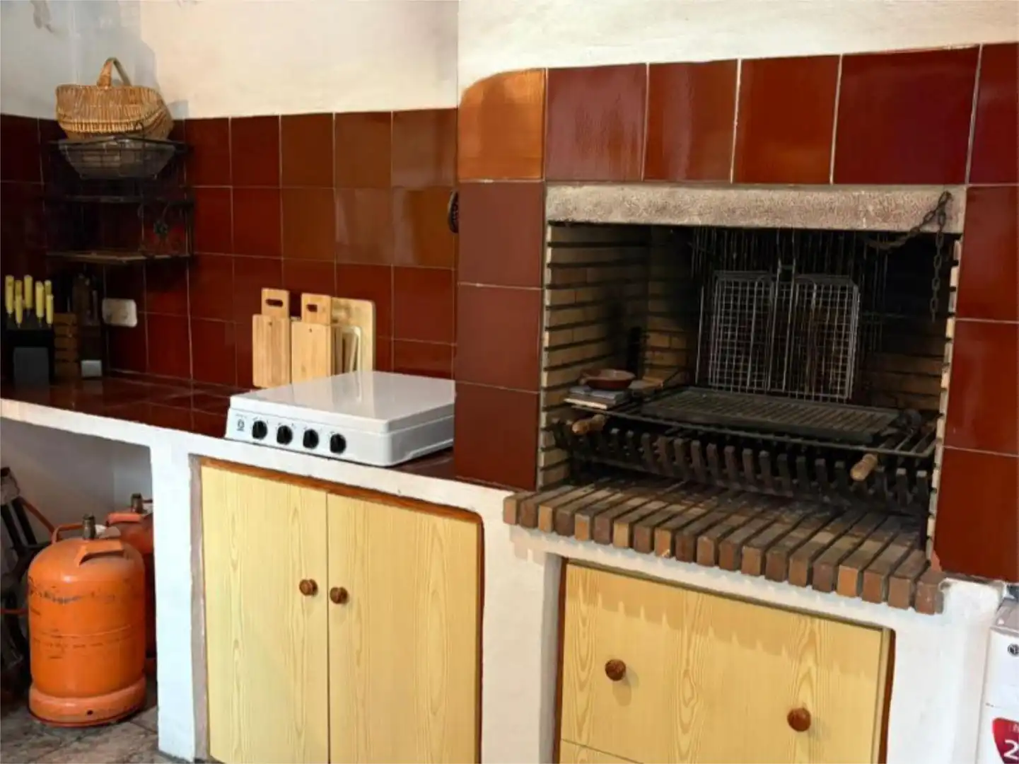 Houses for sale in Carrer de Sorita, 4, Pueblo Español - Coveta Fumá Kitchen of Houses for sale in El Campello with Air Conditioner, Heating and Private garden