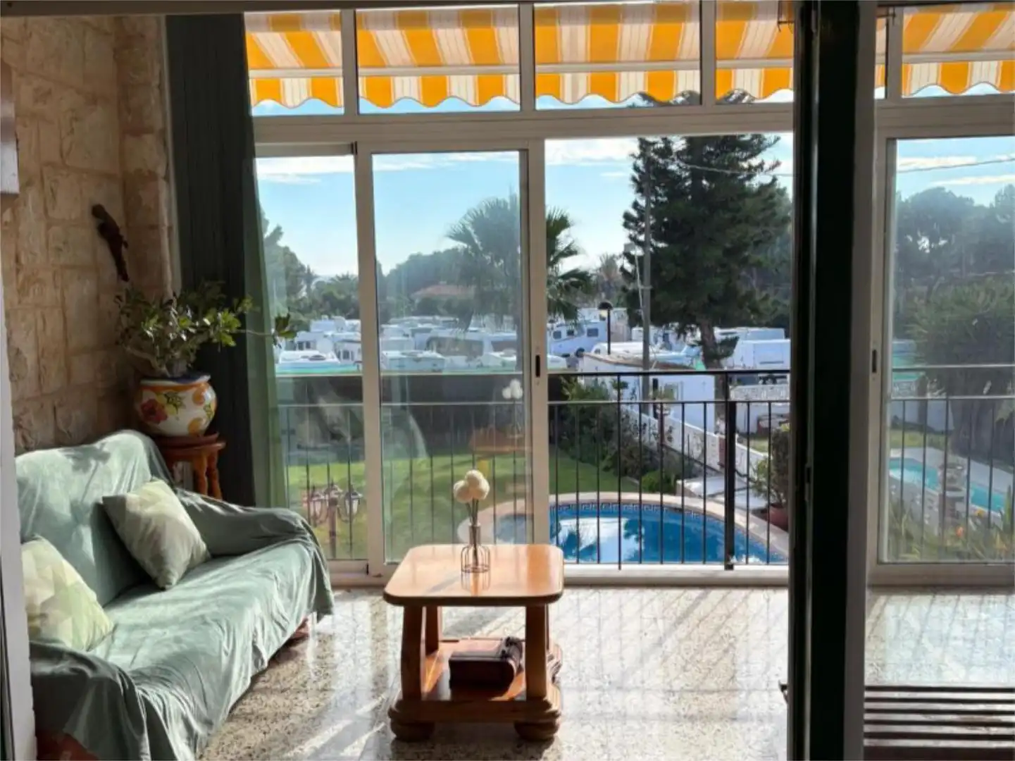 Houses for sale in Carrer de Sorita, 4, Pueblo Español - Coveta Fumá Bedroom of Houses for sale in El Campello with Air Conditioner, Heating and Private garden
