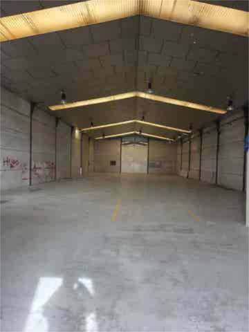 Nave industrial en Alquiler en La Algaba