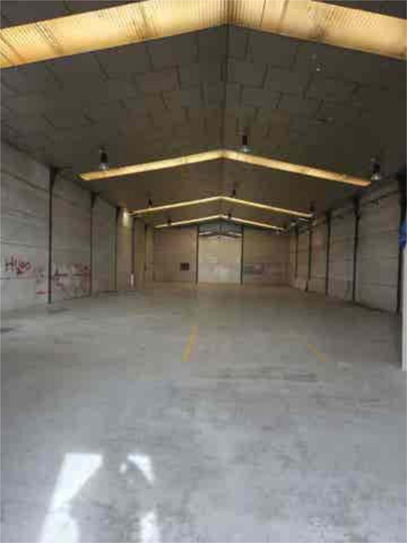 Nave industrial de alquiler en La Algaba