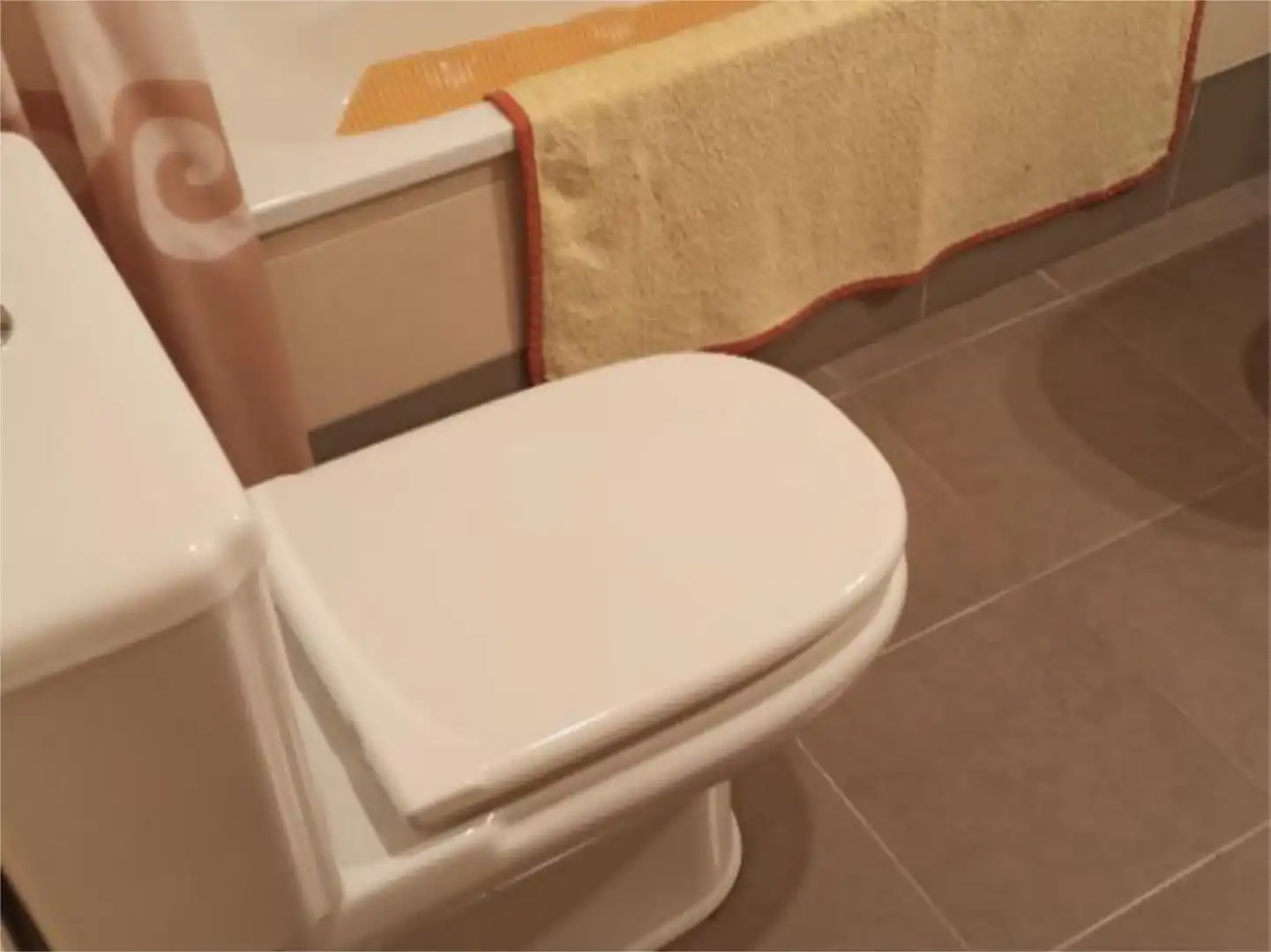 Baño de Piso en venta en Bonete con Calefacción, Terraza y Trastero