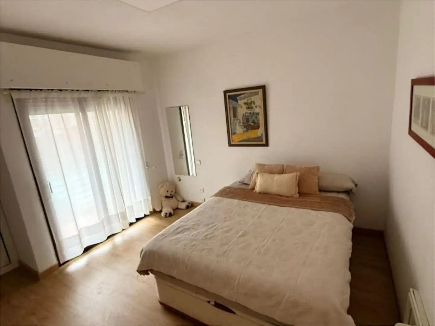 Room in Calle Comunidad de Castilla la Mancha, 24, El Burgo Bedroom of Flat for share in Las Rozas de Madrid with Heating, Parquet flooring and Swimming Pool