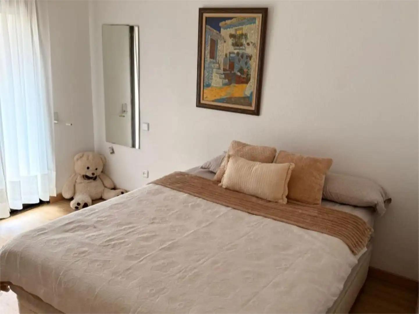 Room in Calle Comunidad de Castilla la Mancha, 24, El Burgo Bedroom of Flat for share in Las Rozas de Madrid with Heating, Parquet flooring and Swimming Pool