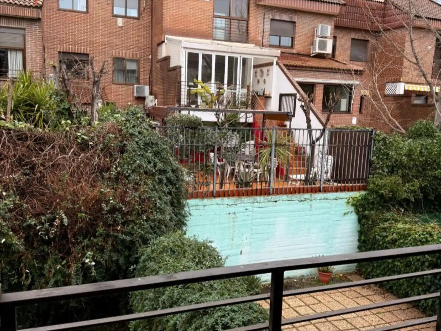 Room in Calle Comunidad de Castilla la Mancha, 24, El Burgo Terrace of Flat for share in Las Rozas de Madrid with Heating, Parquet flooring and Swimming Pool