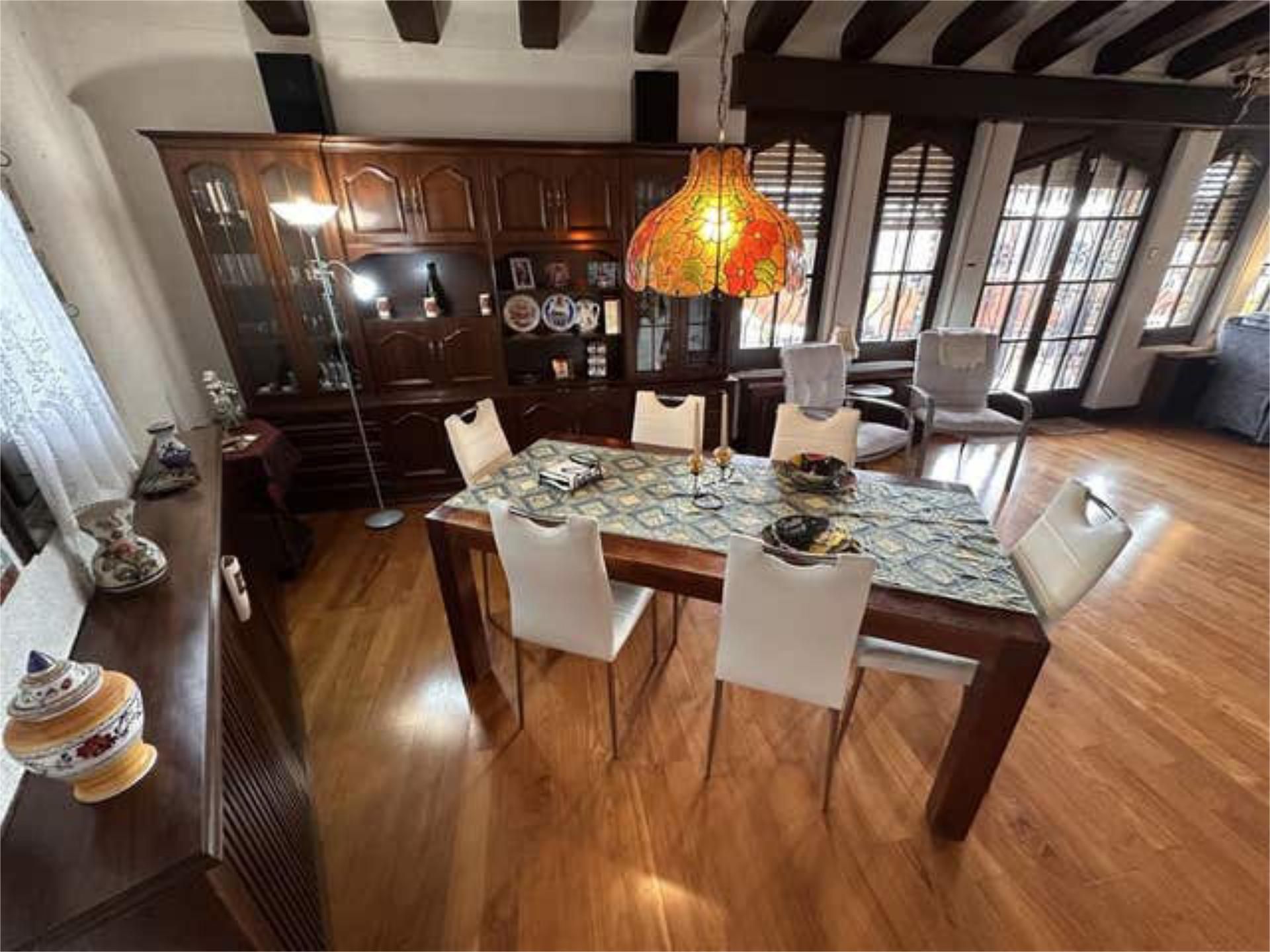 Casa adosada en venda a Cambrils Platja Menjador de Casa adosada en venda en Cambrils amb Terrassa i Piscina