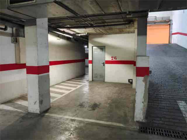 Garaje en Alquiler en La Pastora - La Estación