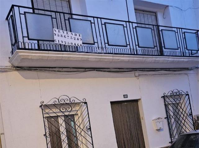 Casa adosada en Venta en Calle Lepanto, 48 en Alquife