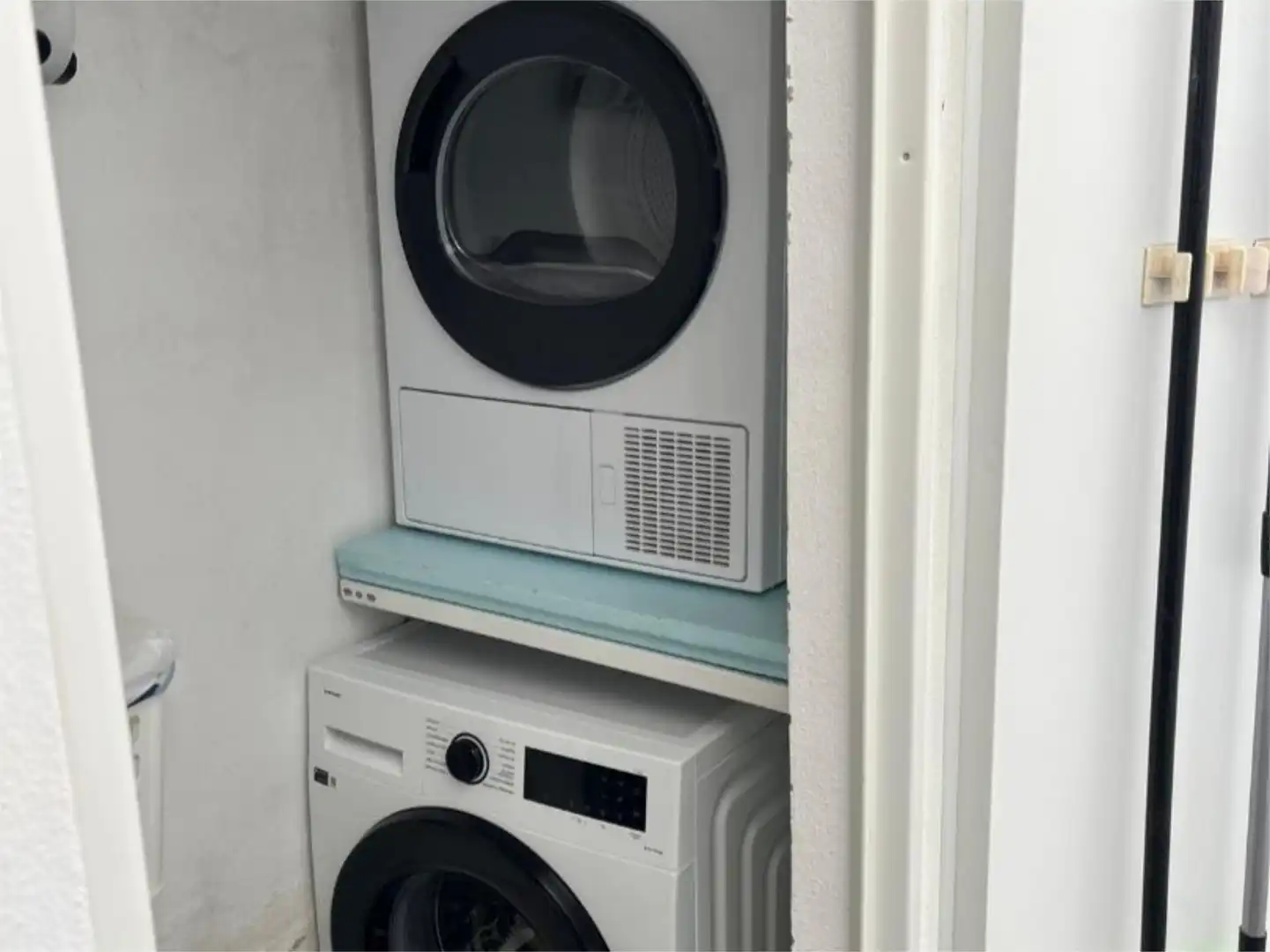 Houses for rent in Carrer de la Serra del Teix, 6, La Conarda Bedroom of Houses for rent in La Pobla de Vallbona with Air Conditioner, Heating and Private garden
