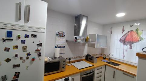 Foto 3 de Casa adosada en venda a Calle Juan Martinez Montañes, 280, Benacazón, Sevilla