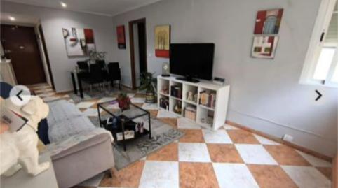 Piso en venta en Calle Los Milanos, 8, Nuevo Parque - Los Rosales - Tráfico Pesado, Huelva Capital - imagen 2 Foto 2 de Piso en venta en Calle Los Milanos, 8, Nuevo Parque - Los Rosales - Tráfico Pesado, Huelva Capital