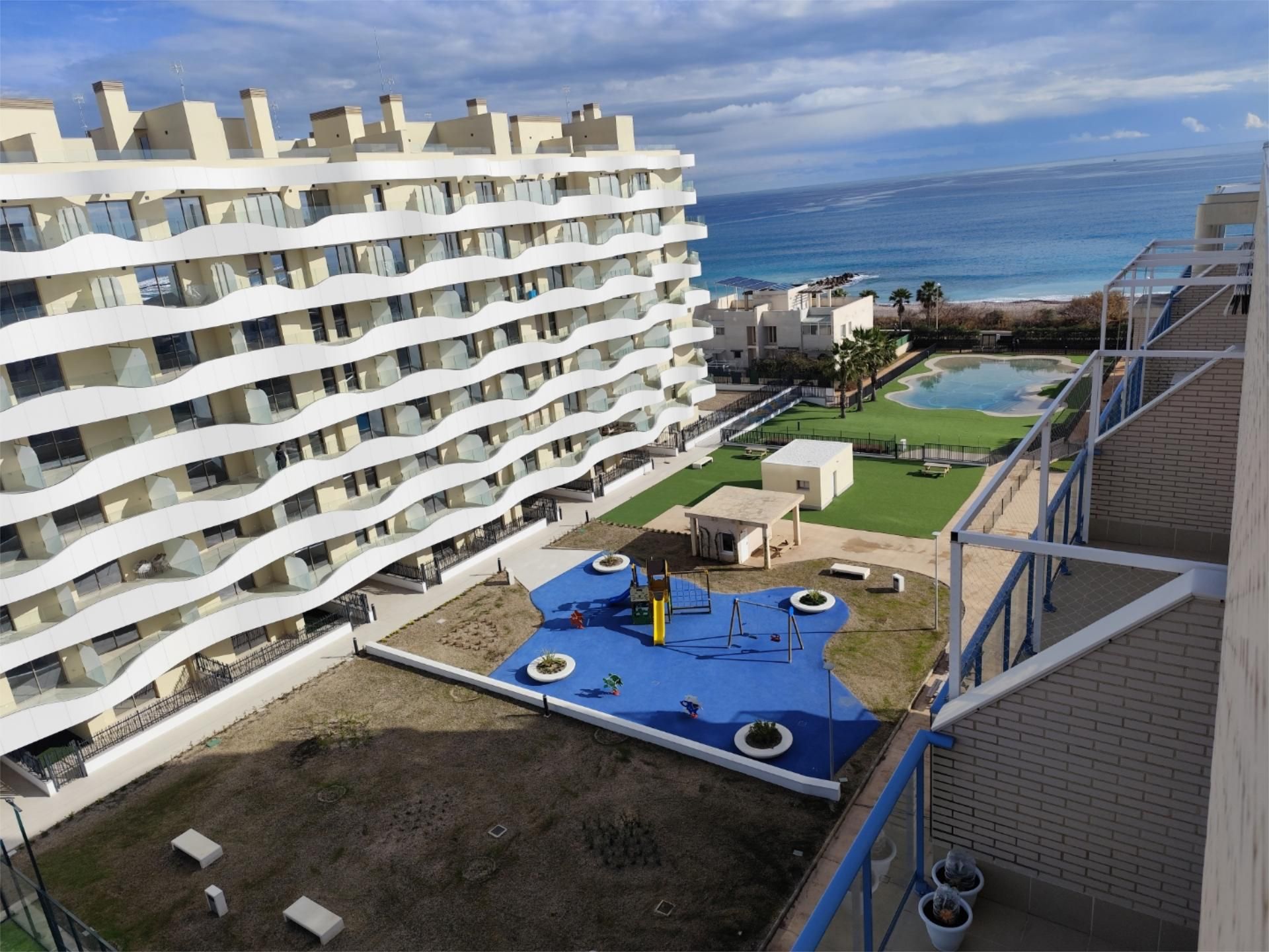 Vista exterior de Pis en venda en El Puig de Santa Maria amb Aire condicionat, Calefacció i Terrassa