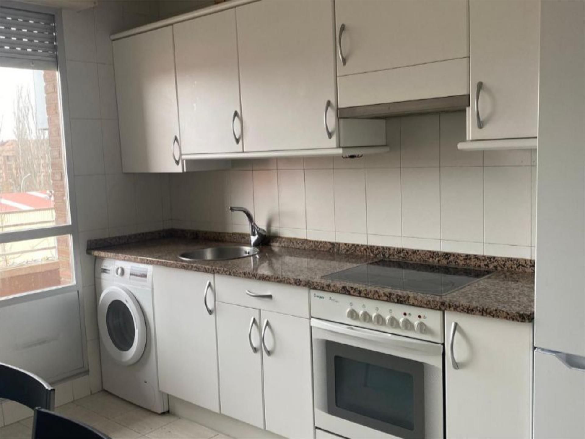 Kitchen of Flat to rent in Vitoria - Gasteiz  with Heating, Parquet flooring and Terrace