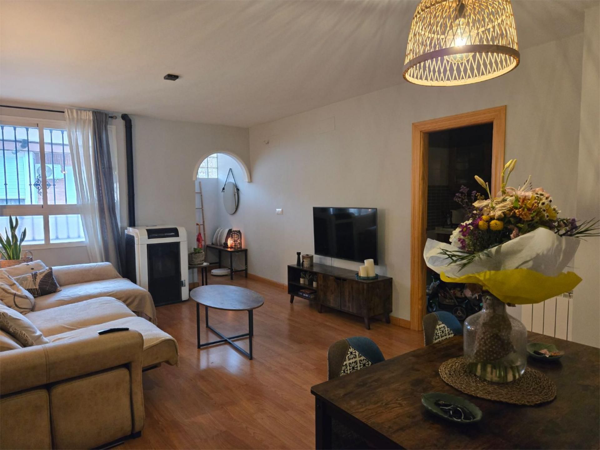 Living room of Flat for sale in Villa de Otura  with Air Conditioner, Heating and Parquet flooring