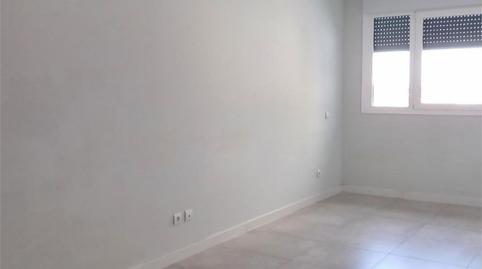 Photo 3 of Flat to rent in Avenida de las Ciencias, 17, Colores -  Entreparques,  Sevilla Capital