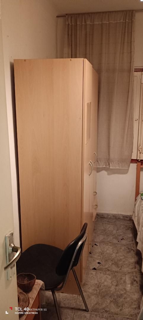 Dormitori de Pis en venda en Santa Coloma de Gramenet amb Balcó