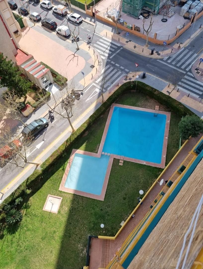Piscina de Pis en venda en Benidorm amb Aire condicionat, Terrassa i Piscina