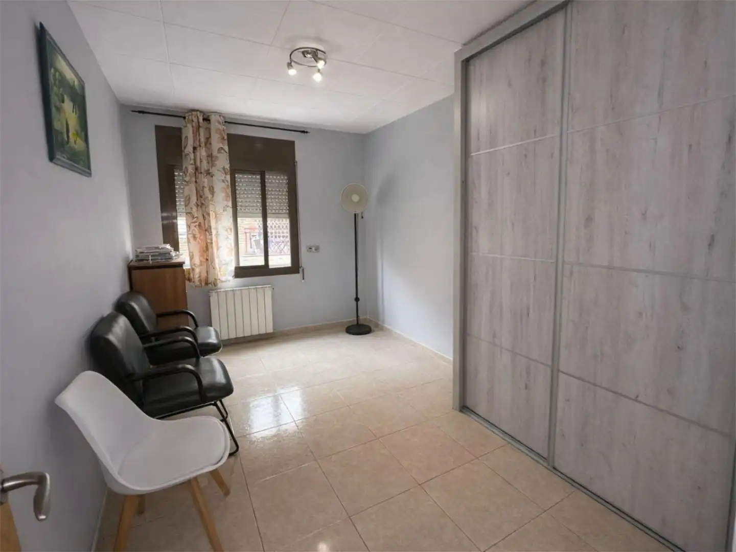 Wohnung zum Verkauf in Carrer de Josep Masgrau I Tió, 39, El Pedró Wohnung zum Verkauf in Cornellà de Llobregat mit Klimaanlage und Terrasse