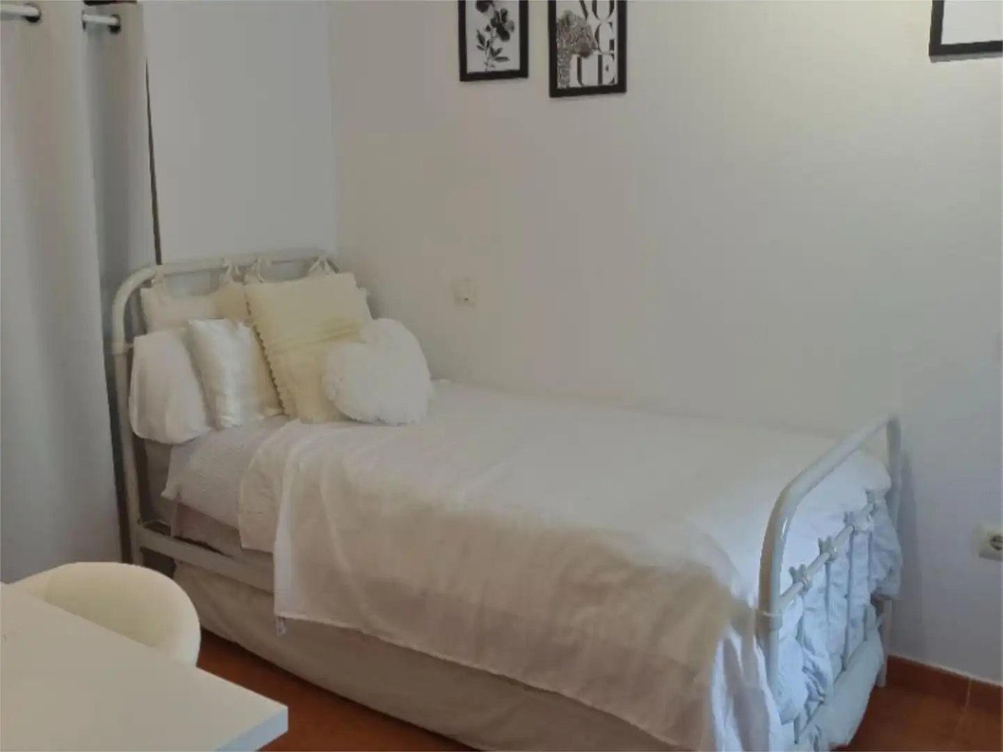 Habitación de Dúplex en venta en Algeciras con Aire acondicionado y Terraza