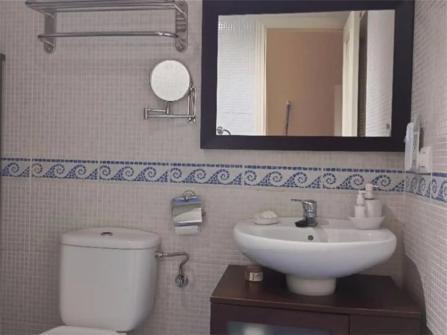Baño de Dúplex en venta en Algeciras con Aire acondicionado y Terraza