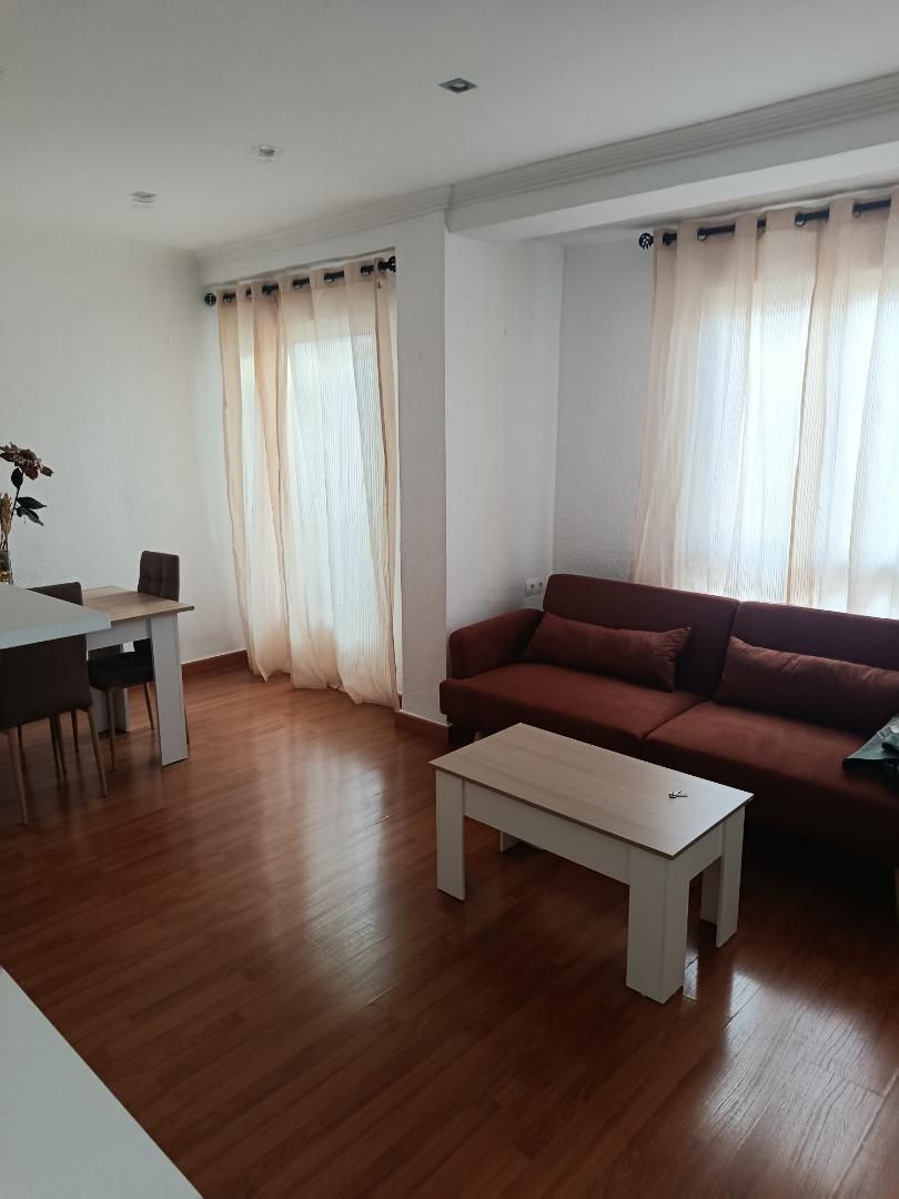 Piso de alquiler en Calle Murillo, 24, Fraternidad