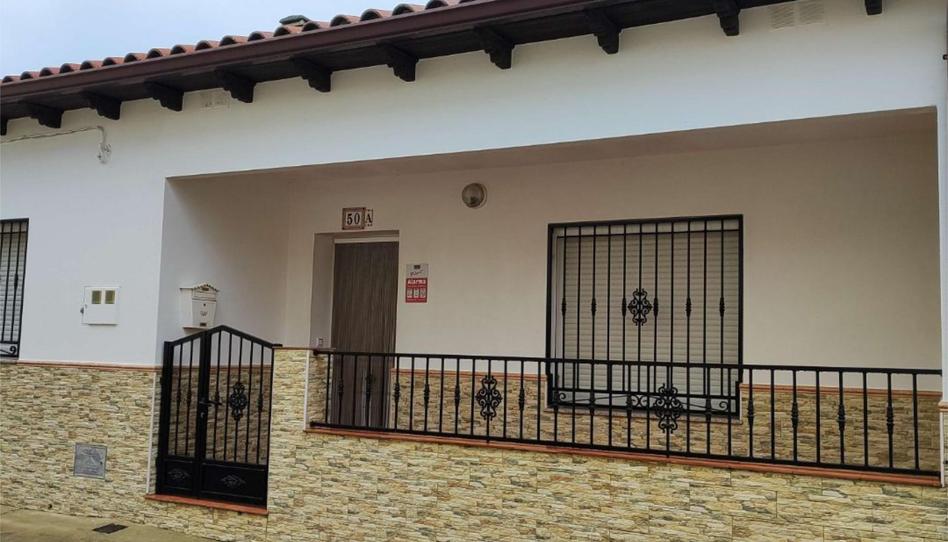 Single-family semi-detached for sale in Calle Santa Marina, 46, Ahigal, Cáceres - image 1 Photo 1 of Single-family semi-detached for sale in Calle Santa Marina, 46, Ahigal, Cáceres