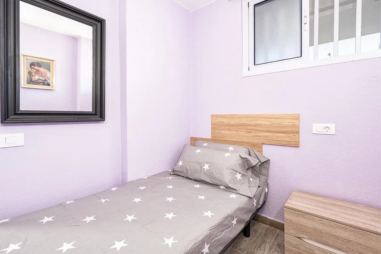Apartments for rent in Calle Secundino Delgado, 7, San Fernando Bedroom of Apartments for rent in San Bartolomé de Tirajana with Air Conditioner, Heating and Private garden