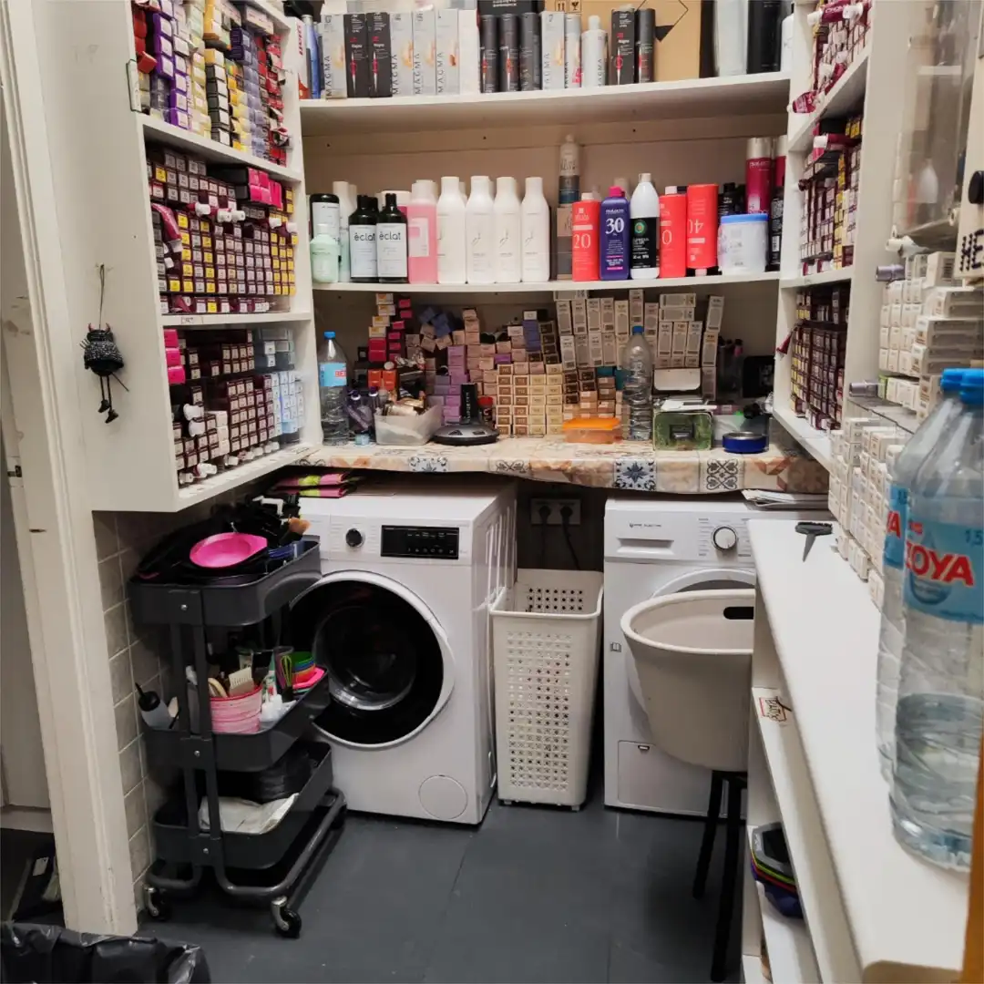 Commercial properties for rent in Carrer de Feliu i Codina, 53, Horta Commercial properties for rent in Barcelona with Air Conditioner