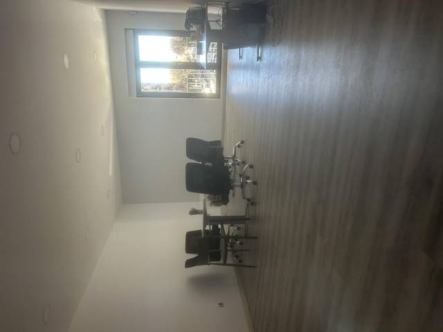 Oficina en Alquiler en Carrer Governador Bermudez de castro, 95 en Casco Histórico