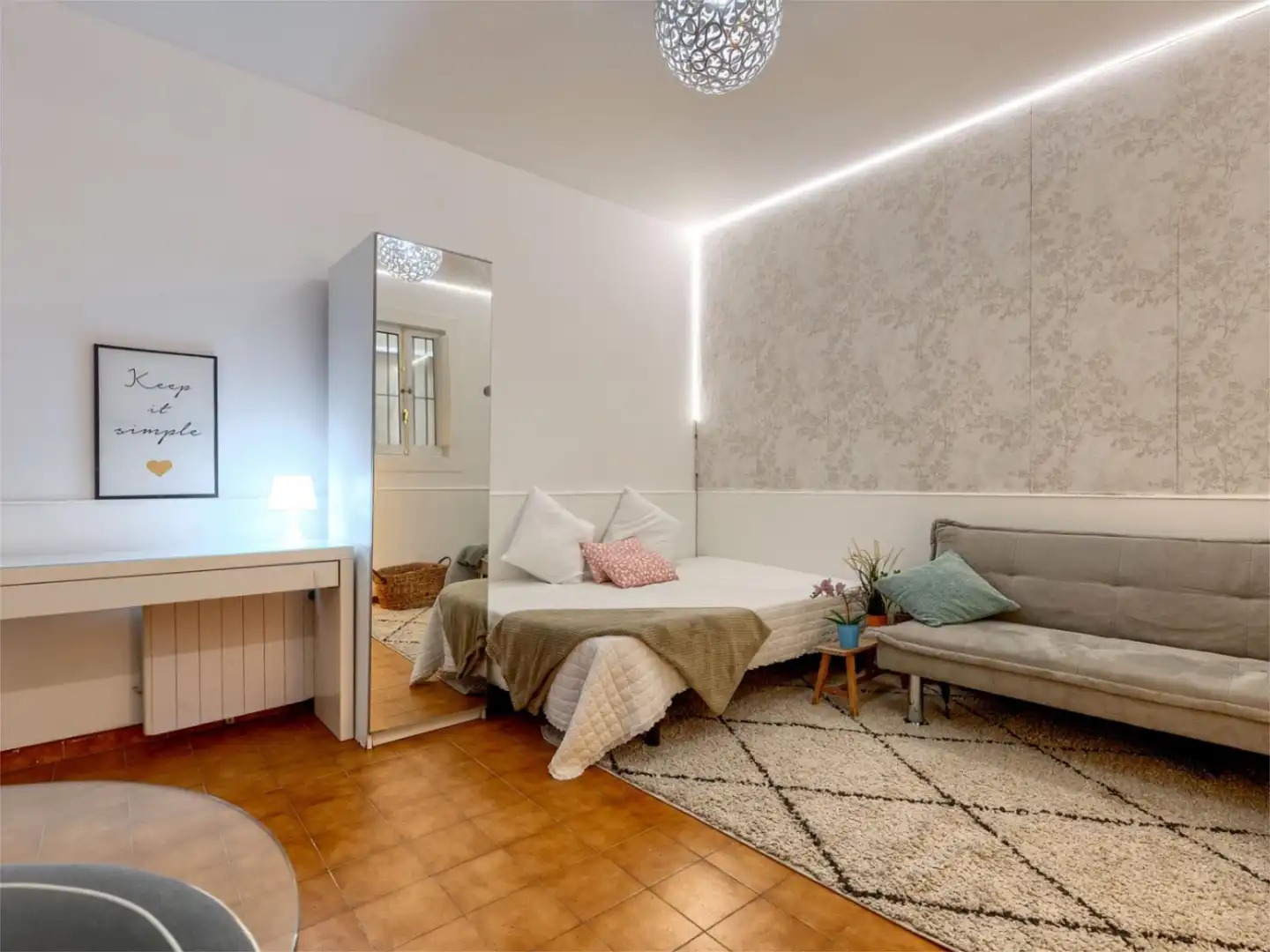 Piso en venta en Calle de la Paloma, 17, Palacio Habitación de Piso en venta en Madrid con Calefacción